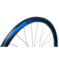 Beast Components RR40 Carbon Disc | Clincher | Velg - 20-622 - 24 Gaten - UD Blue
