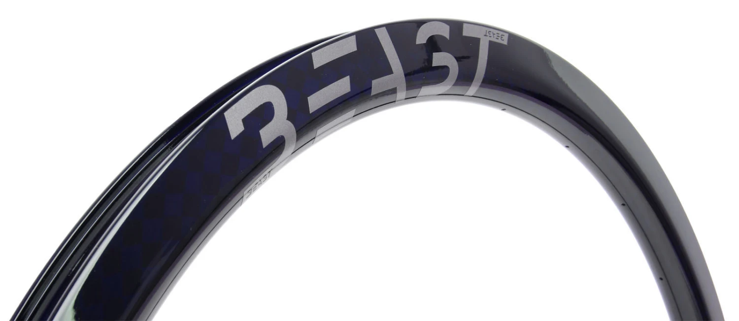 Beast Components RX40 Velg - 28" | Carbon | Clincher | Disc - 24 Gaten | SQUARE Blue 2 Beast Components RX40 Velg - 28" | Carbon | Clincher | Disc - 24 Gaten | SQUARE Blue - Afbeelding 2