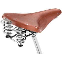 BROOKS ENGLAND Brooks B67 Bend Leather Saddle - Honey -Crankbrothers Verkoop brooks b67 bend leather saddle honey 7 1327483