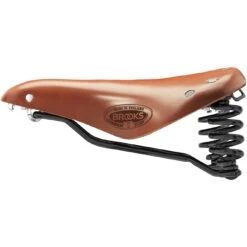 BROOKS ENGLAND Brooks Flyer Short Bend Leather Saddle - Honey -Crankbrothers Verkoop brooks flyer short bend leather saddle honey 3 1334900