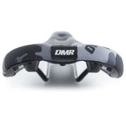 DMR OiOi Saddle - Snow Camo 6 DMR OiOi Saddle - Snow Camo -Crankbrothers Verkoop dmr js oioi snow camo 03 817938