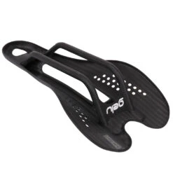 Gelu P3 Carbon Saddle With Punctured Top - Black Logos 8 Gelu P3 Carbon Saddle With Punctured Top - Black Logos -Crankbrothers Verkoop gelu p3 carbon saddle with punctured top black logos3 930049