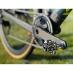 HT M2 Leopard-M Klikpedalen - Oil Slick -Crankbrothers Verkoop ht m2 leopard m pedals oilslick mounted race 1475528 1