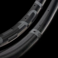 Beast Components XS30 29 Inch Carbon MTB Rim - UD Black -Crankbrothers Verkoop mood 3 1135100