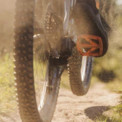 PNW Components Range Composite MTB Flat Pedals - Cement Grey -Crankbrothers Verkoop pnw components range flat pedals saftey orange mounted 1240571 2